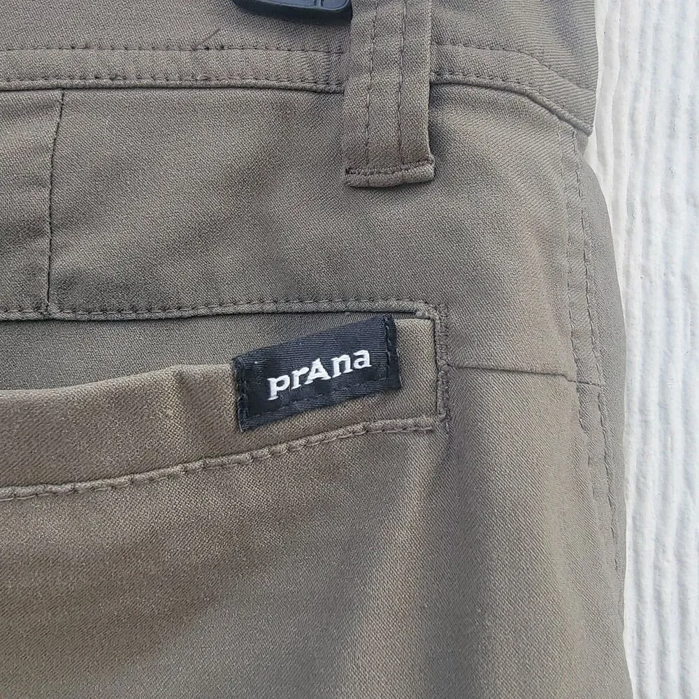 PrAna Shorts Mens 32 Green Stretch Zion Belted Cargo Lightweight Hiking Outdoors